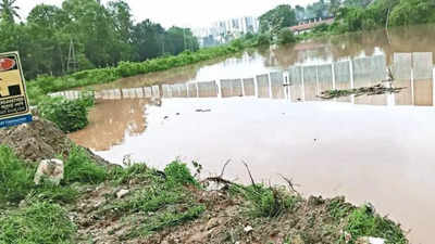 Kempegowda Layout turns into lake post rain in Bengaluru