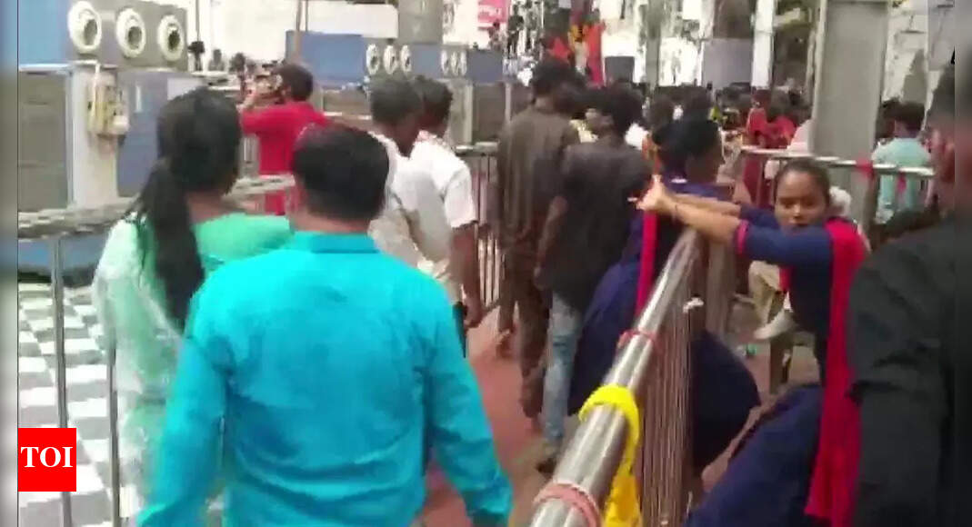 At least 3 dead, several hurt in stampede at Raj temple
