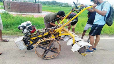 Goa: Students build six-row power weeder to reduce time, labour