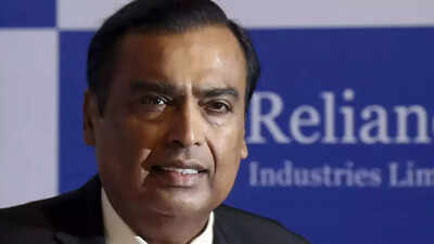 Mukesh Ambani looks to repeat telecom feat in new energy