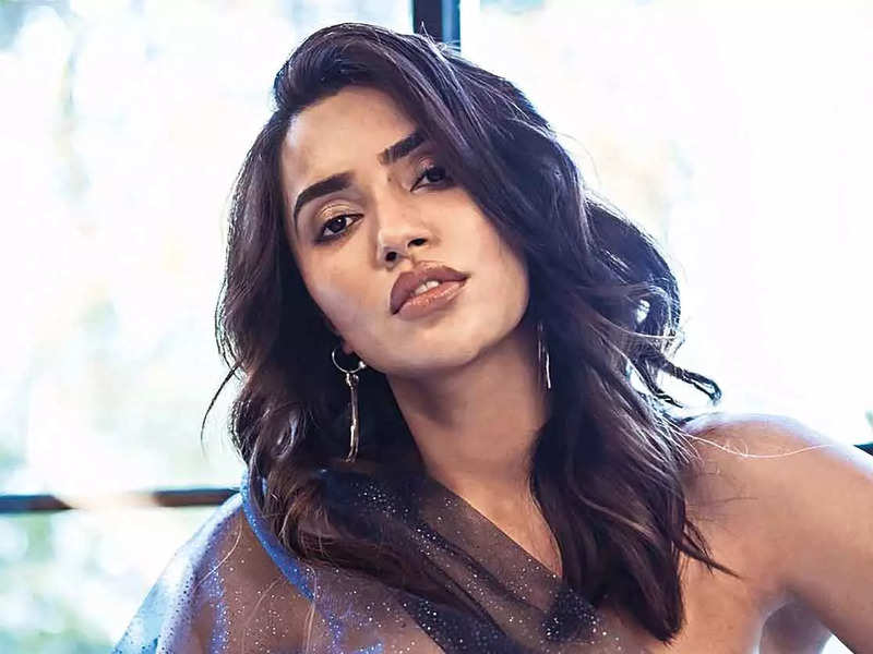 Delighted that filmmakers no longer look at me as just a ‘glam doll’: Akshara Gowda