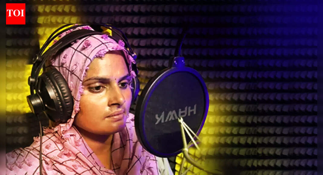 Why the fatwa against a Muslim bhajan singer fell flat | India News ...
