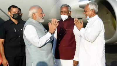 Opposition cosies up to Bihar CM Nitish Kumar as JD(U) rift with BJP worsens