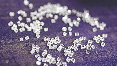 CAG smells a rat as import of pearls pips global output