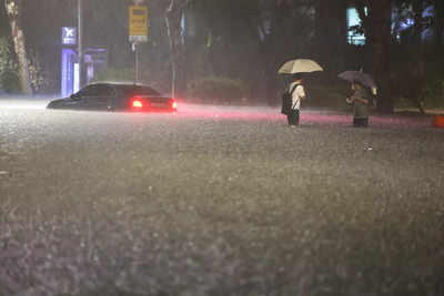 Record rain leaves at least 7 dead in South Korean capital
