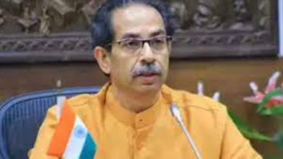 CM Eknath Shinde group using professional help to boost numbers: Uddhav Thackeray