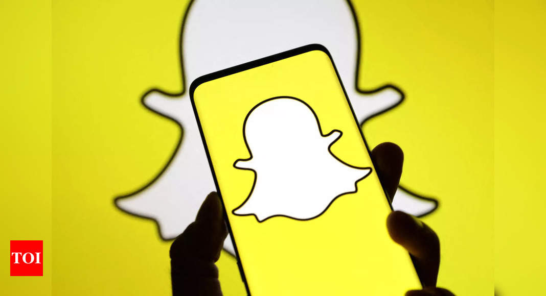 Now, Snapchat will allow parents to know who their kids chat with on the app – Times of India