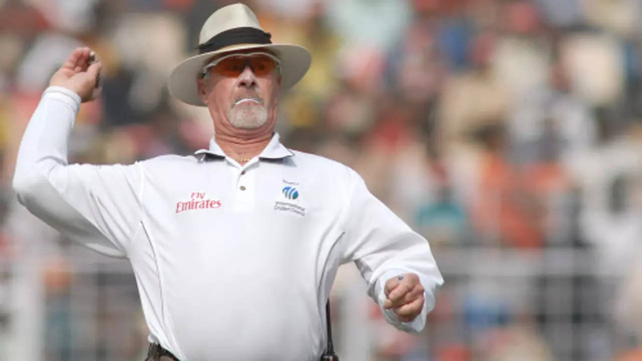 Renowned cricket umpire Rudi Koertzen dies after car crash