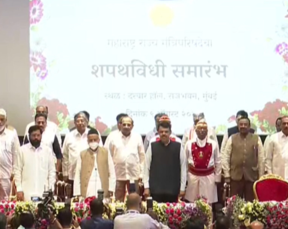 
Maharashtra Governor administers oath to 18 MLAs as Ministers
