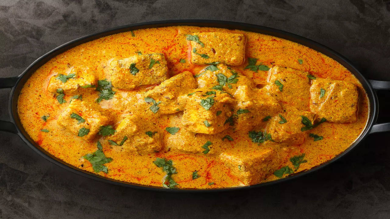 Indian Cooking Tips: How To Make Paneer Kadhai Masala At Home - NDTV Food