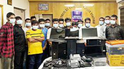 2 fake call centres busted in Behala & Lake areas; 16 held in all 2 fake call centres busted in Behala & Lake areas; 16 held in all