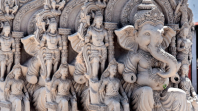 Vijayawada: Devotees choose their idols carefully, go green for Ganesh