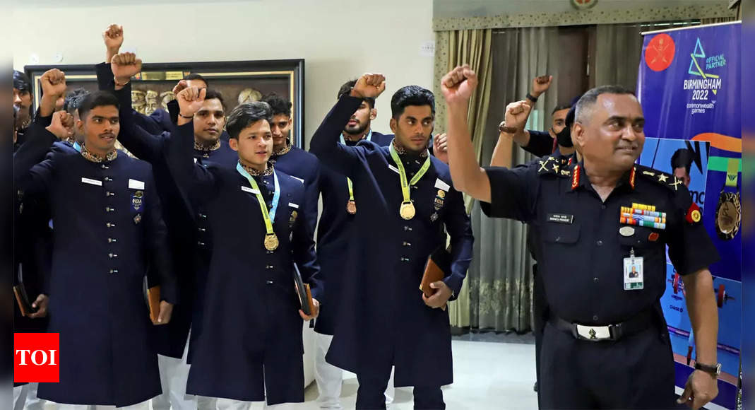 General Manoj Pande felicitates Army sportspersons who participated in Commonwealth Games | Commonwealth Games 2022 News
