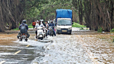 Road closure, potholes make travel to Goa, Bengaluru a tedious affair