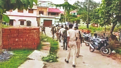West Bengal CID raids Irfan Ansari’s house, seizes Rs 5 lakh cash, SUV