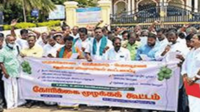 Distribute coconut oil at ration shops: Farmers to Tamil Nadu govt