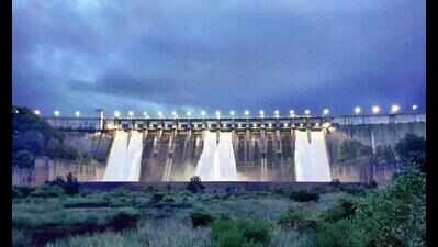 Totladoh dam at level that balances flood and shortage