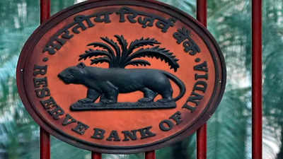 Govt reappoints 4 independent directors on RBI board