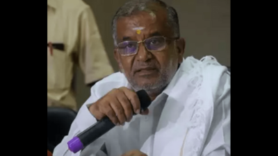Karnataka: GT Devegowda praises Savarkar; likens Basavaraj Bommai’s work to Narendra Modi’s