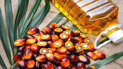 Palm oil imports fall in July as soyoil jumps to record high