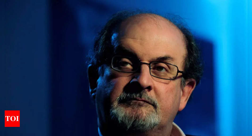 Salman Rushdie had multiple stab wounds and there was pool of blood under his body, says doctor who helped him – Times of India