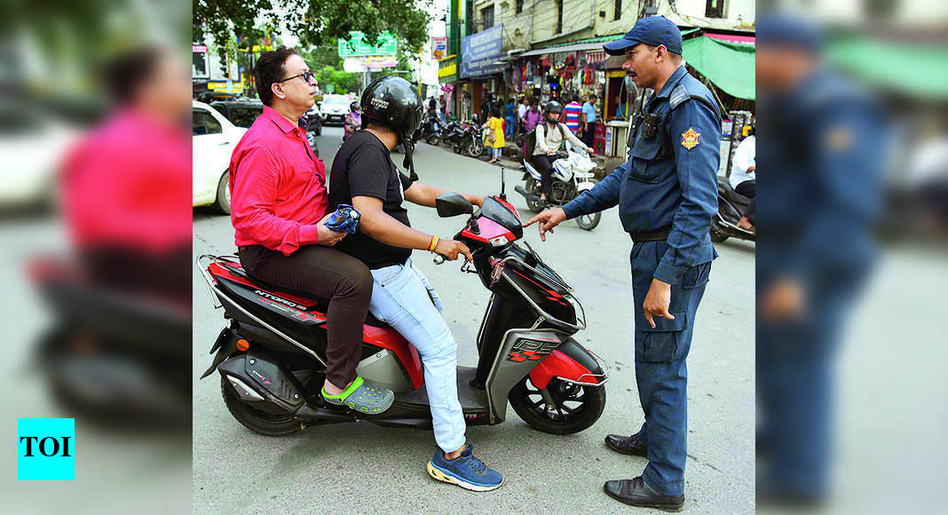 ‘2wheeler Owners Ride On Sidewalks, Flout 1way Rule’ Dehradun News