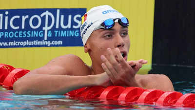 Record-breaker David Popovici into Euro freestyle final, Nicolo Martinenghi wins 100m breaststroke