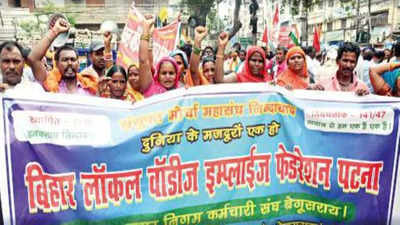 Patna: Sanitation workers threaten indefinite strike from August 27