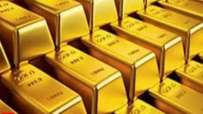 Ahmedabad: Gold price climbs to Rs 54,300