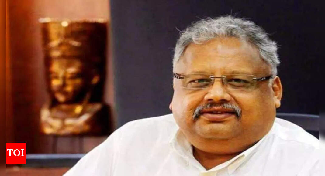 Rakesh Jhunjhunwala, 'India's Warren Buffett', dies days after airline