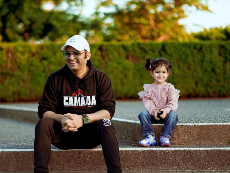 Kapil Sharma shares an adorable picture with daughter Anayra Sharma; calls her, “My little world”