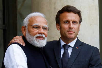 PM Modi & French President Macron discuss def ties, civilian N-energy cooperation