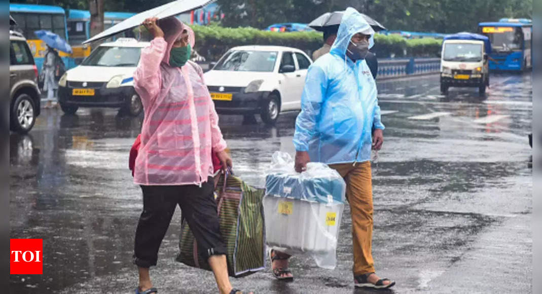 Fresh Spells Of Rain Likely From Tomorrow In West Bengal Met Kolkata News Times Of India 1568