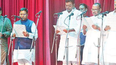 Bihar: 'Muslims-Yadavas combination given 40% of cabinet berths'