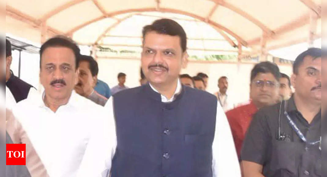 Devendra Fadnavis: Maharashtra Deputy CM Devendra Fadnavis Appointed ...