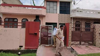 Six of family found dead in separate houses in Jammu outskirts; police forms SIT to probe