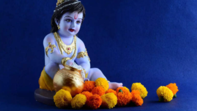 Janmashtami Dahi Handi Teams Get Ready For Big Day | Hubballi News - Times  of India