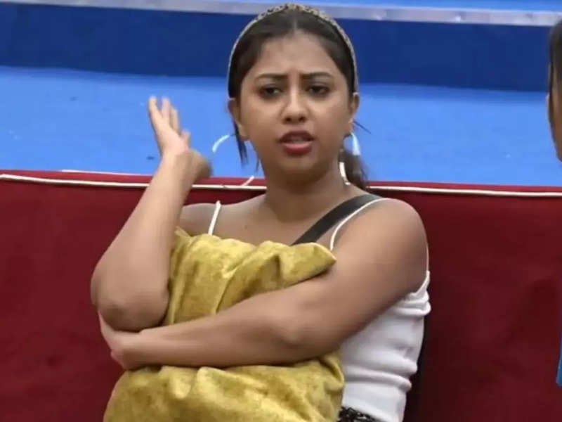 Bigg Boss Kannada OTT: Jayashree Aradhya upset with captain Nandidni's decision; argues she is a 'fit and flexible' contestant