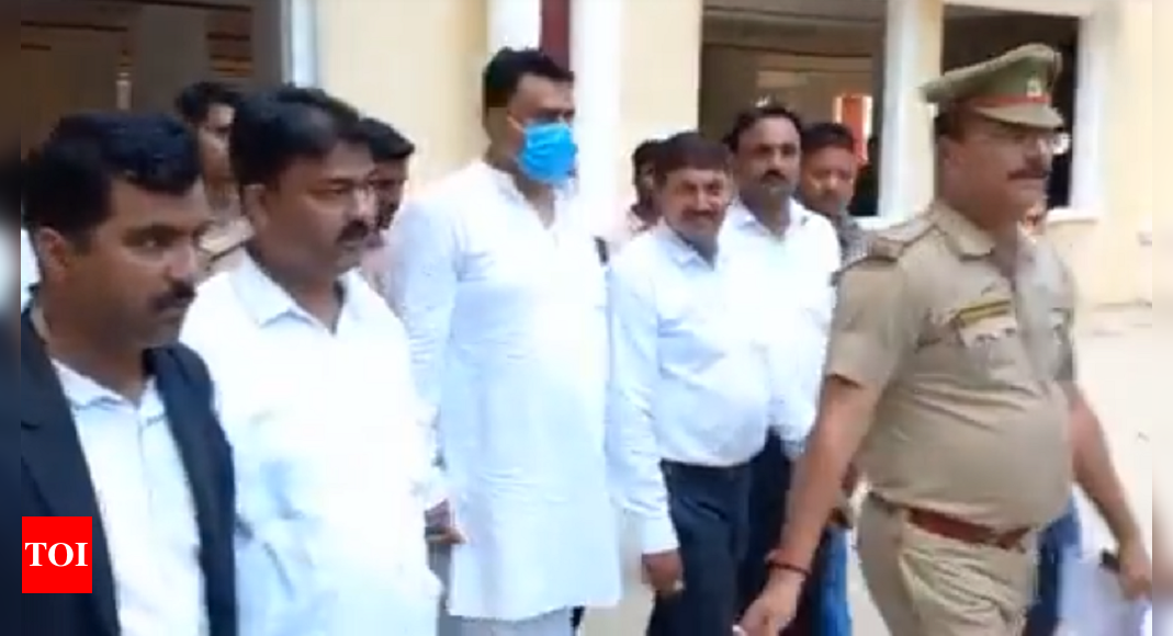 UP: Rajan Tiwari, aide of former don Shriprakash Shukla, arrested ...