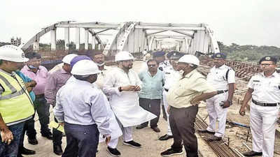 Push for pre-Puja launch of new Tallah bridge but rain fears loom, says West Bengal MLA Atin Ghosh