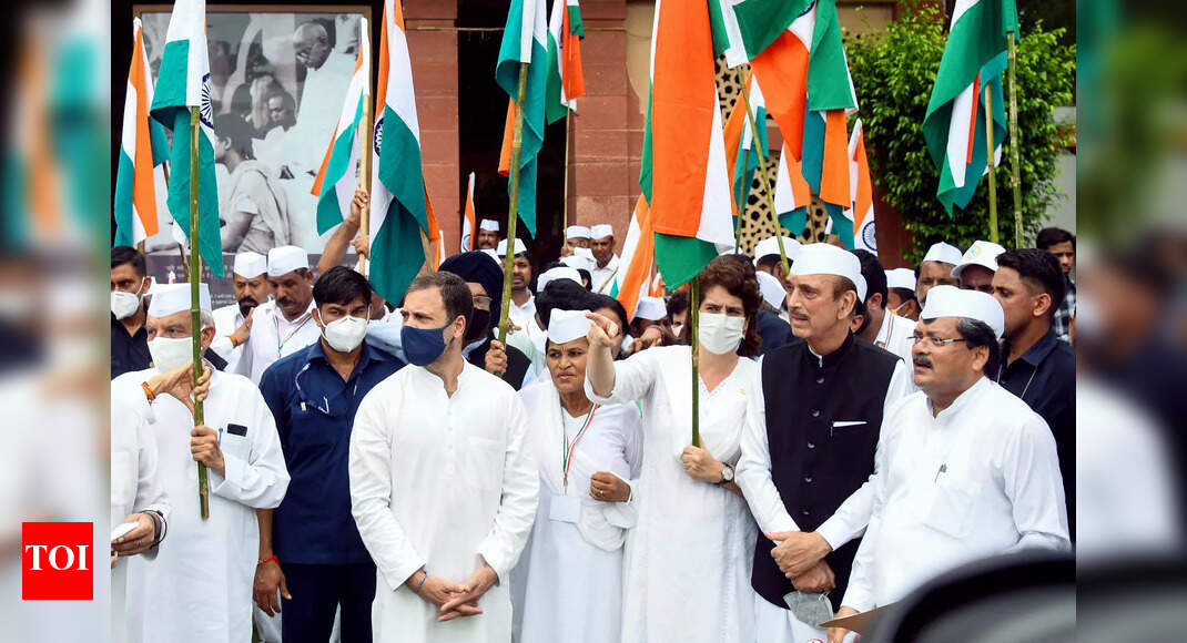 Several names pop up for Congress top job; Rahul Gandhi keeps brass guessing