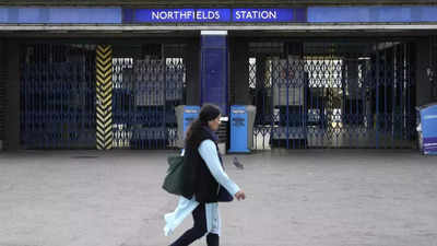 No Tube: London subway hit by strike, day after rail walkout