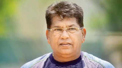 You can't apply domestic coaching module in IPL: KKR coach Chandrakant Pandit on handling Russells and Narines