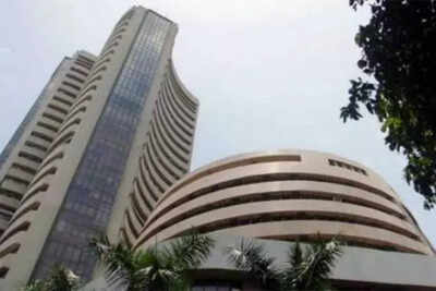 Sensex snaps 5-day rally, sees marginal weekly gain