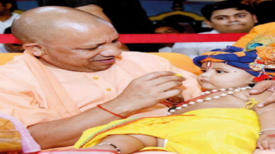 UP chief minister Yogi Adityanath celebrates Janmashtami with kids