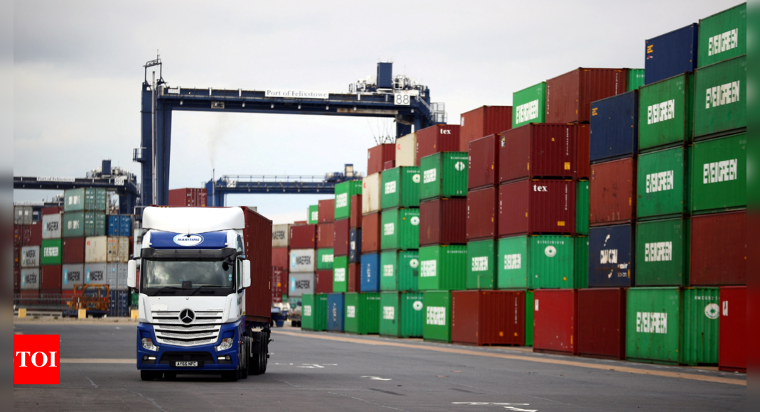 La grève dans le plus grand port maritime ajoute au chaos industriel au Royaume-Uni