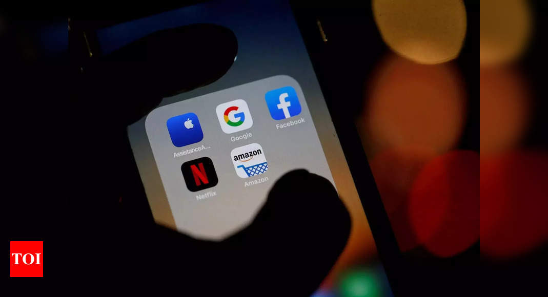 Anti-competitive practices: Apple, Google, Netflix, Amazon India execs to depose before Parliamentary panel on Tuesday – Times of India