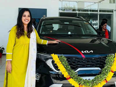 Kudumbavilakku fame Amrutha Nair gifts herself a brand new car, says 'The journey wasn't easy'