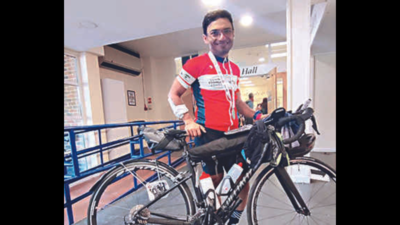Kolkata cyclist's 1,500km run from London to Edinburgh and back