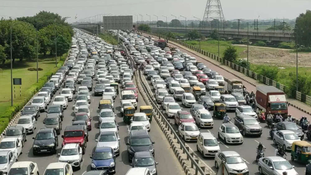 In pics: Traffic snarls on Delhi roads amid farmers' protest